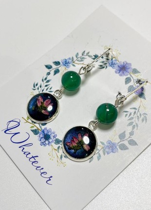 Earrings with dry flowers and natural stones