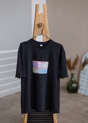 Cotton T-shirt with a print4 photo