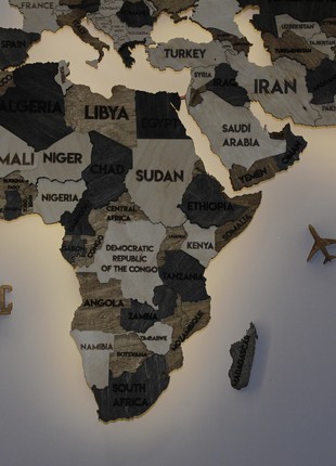 Multilayer world LED map color Wander 150x90 cm (59*35 in)5 photo