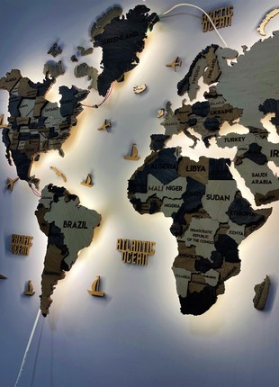 Multilayer world LED map color Wander  300x175 cm (118*70 in)