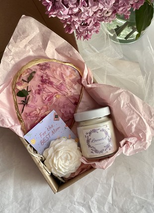 Gift set of candles