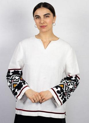 Women's ebroidered  linen blouse with embroidered sleeves