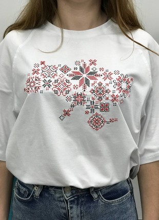Women's t-shirt with embroidery "Ukraine"
