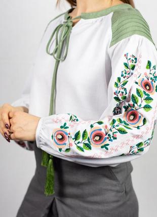 Wome's linen embroidered shirt with flowered slevees3 photo