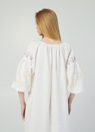 Embroidered oversized linen dress with double colored belts. Kvit Collection7 photo
