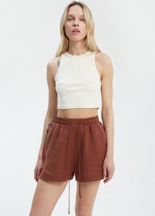 Chocolate loose-fit shorts made of 100% linen