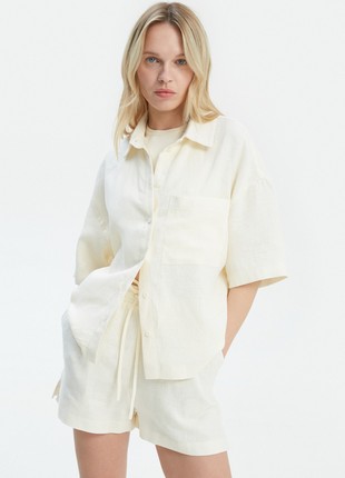 Milky linen shirt with elbow length sleeves2 photo