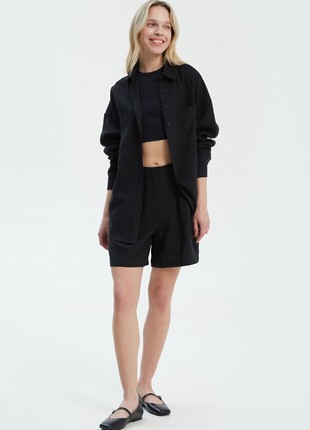 Black loose-fit shorts made of 100% linen3 photo