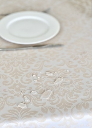 Teflon-coated tablecloth  134x134 cm./52x52 in4 photo