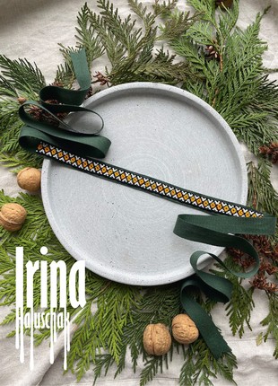 Green stripe beaded choker Copy of ancient seed bead gerdan necklace from Bukovyna region