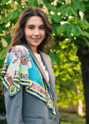 Designer  scarf "Ukrainian  map ,,   from the designer Art Sana1 photo