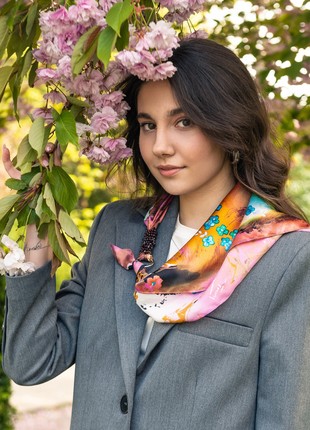 Scarf "Pink sakura" from the brand MyScarf. Decorated with natural   stone granet1 photo