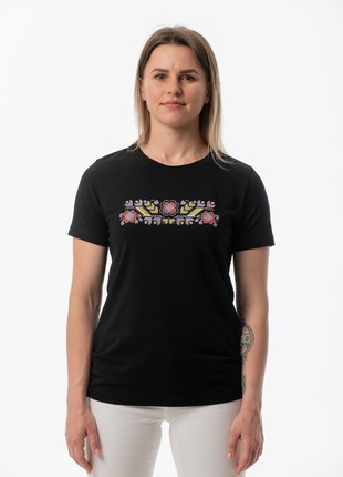 Women's T-shirt with embroidery "Polyova" black