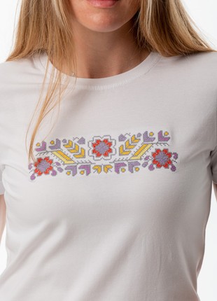 Women's T-shirt vyshyvanka with embroidery "Polyova" white. Ukrainian ornament.2 photo