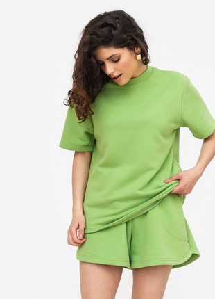 Long T-shirt and shorts5 photo