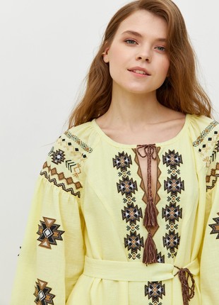 Embroidered dress5 photo