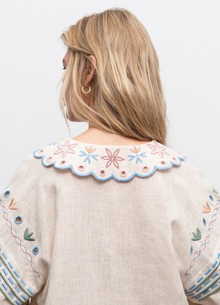 Embroidered beige linen shirt with collar Bandur6 photo