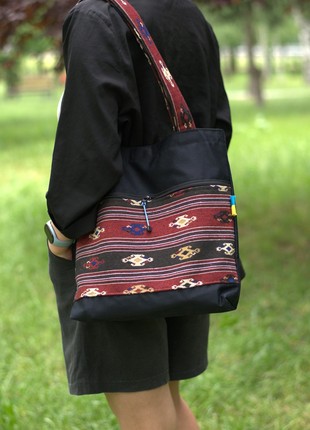 Women's shopping bag "Vazhnytsia E" handmade.5 photo