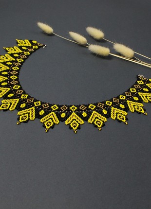 Black and yellow bead necklace for mom4 photo