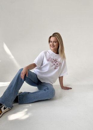 Women's t-shirt with embroidery "Ukraine"1 photo