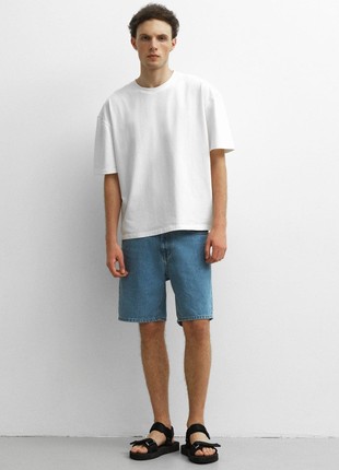 Base light shorts