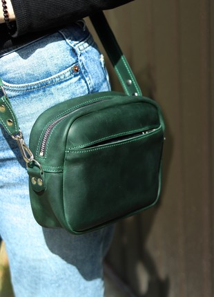 Leather crossbody bag with strap / Shoulder purse with zipper / Green - 1040