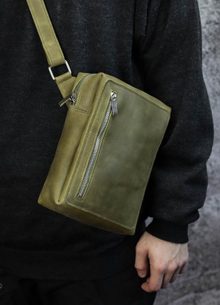 Men's leather shoulder bag / Crossbody bag with one compartment / Olive - 10433 photo