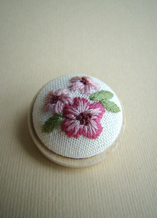 Brooch Primrose
