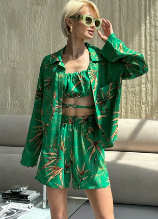 Summer three-piece suit with shorts is green color