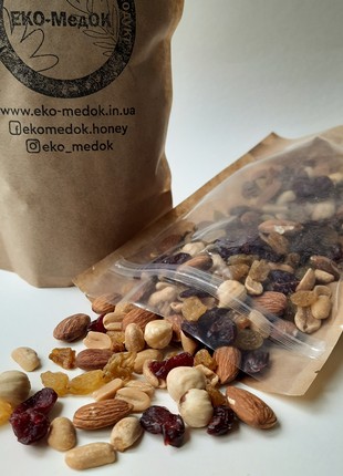Mix of nuts and dried fruits ECO-MedOK, 400 grams