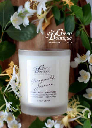 Natural Soy Candle Honeysuckle & Jasmine (size L) 8.8 o.z.