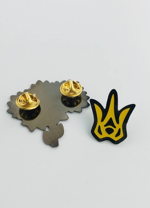 2pcs badge set of / Ukrainian symbols Flowering Ukraine2 photo