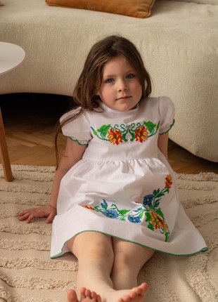 Children's embroidered dress Piccolo Sunflower1 photo