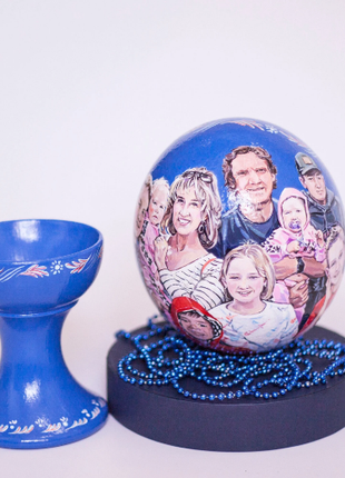 Ostrich Egg - Custom Painted Family Portrait From Photo - 4 persons