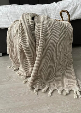 Cotton plaid "zigzag" in the Scandinavian style. Beige