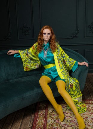Silk KIMONO "Yellow Grapevine" on a yellow background