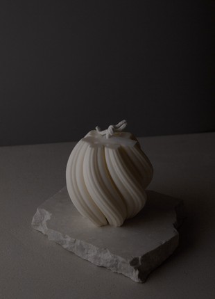 Candle sculptural Selena "Selena" large, 12months.candle