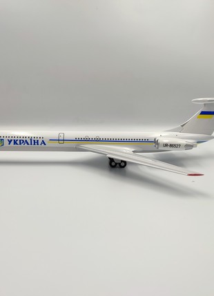 Aircraft model Ilyushin IL-62MK DAP "Ukraine", board number: Reg: UR-86527