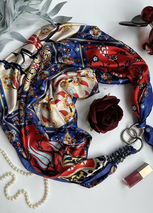 Scarf "Beauty fatal,, from the brand MyScarf. Decorated with natural sodalite10 photo