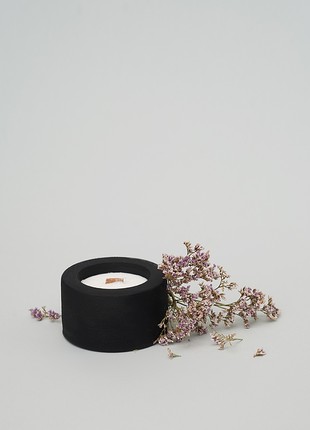 Melon Scented Wish Candle with Wooden Crackling Wick5 photo