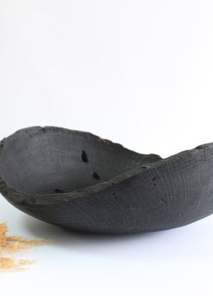 Black bowl with  live edge for fruit, handmade bowl in farmhouse style