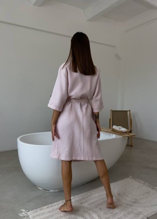 Women's robe shawl COZY Light pink chain2 photo