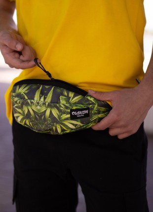 Banana chest bag Uno Real 420 Custom Wear5 photo