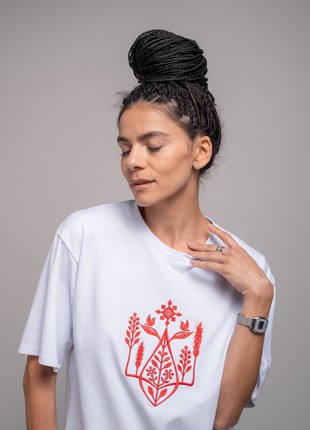 T-shirt oversize with Beregynya trident embroidery2 photo