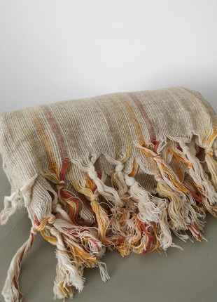 Linen  towel