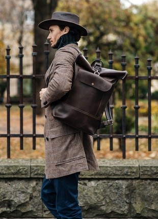 Brown roll top backpack, Vintage-Style Roll-Top Backpack: A Perfect Blend of Functionality and Style L