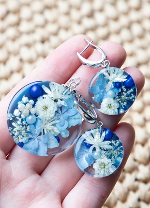 Pressed flower jewelry set, resin flower earrings and necklace set
