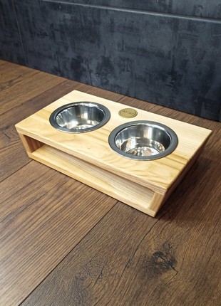 Stand for bowls for cats and dogs made of natural wood XS 30x16x7 cm Ash 009-1