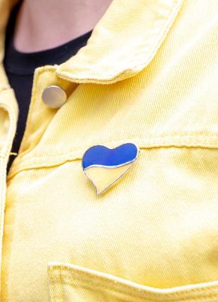 Ukrainian stained glass heart brooch2 photo