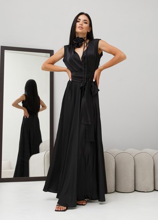 Gentle evening dress in black color4 photo